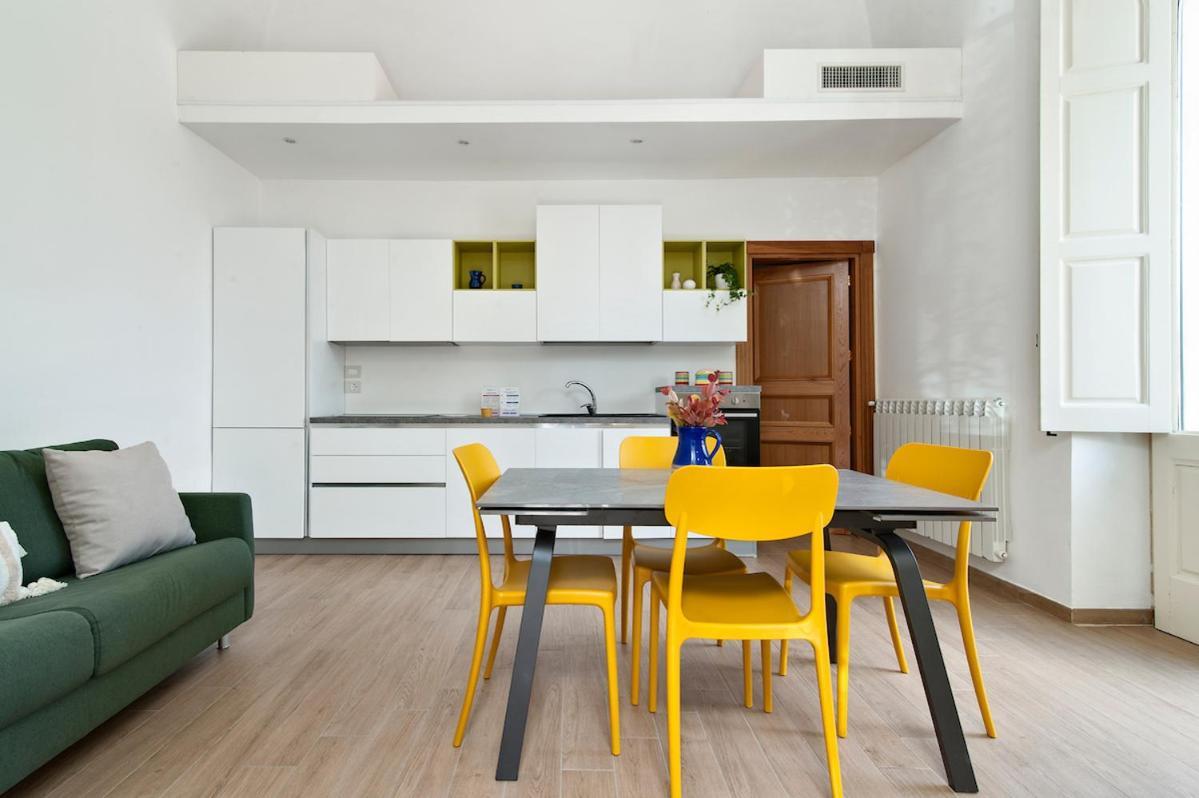 Residence De Franchis - Smart Apartments เลชเช ภายนอก รูปภาพ