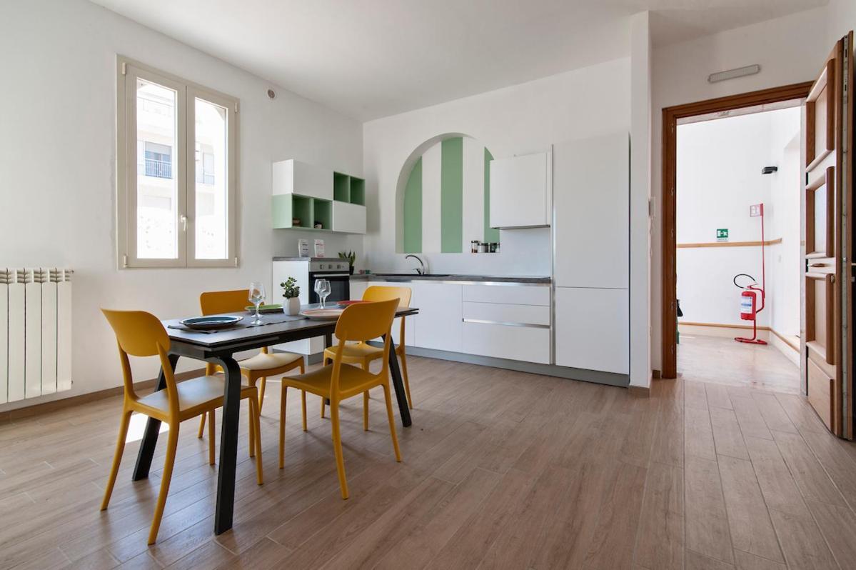 Residence De Franchis - Smart Apartments เลชเช ภายนอก รูปภาพ